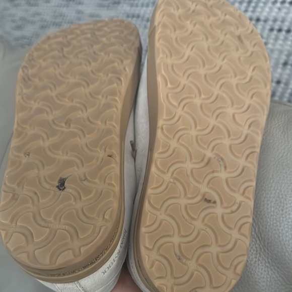 Birkenstock unisex suede Beige Casual Sneakers size 42 L11 M9 - Picture 10 of 10